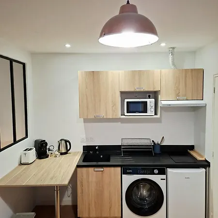 Appartamento Charming Paris Nest Near Montmartre Parigi