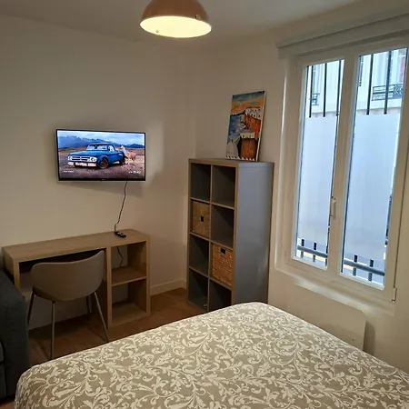 Charming Paris Nest Near Montmartre Apartment Paris