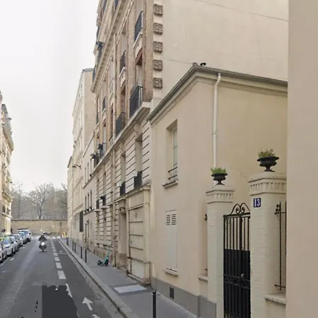 Charming Paris Nest Near Montmartre Apartment *